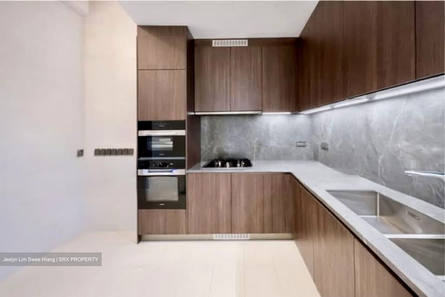 Klimt Cairnhill (D9), Apartment #557510531